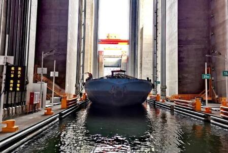 單日通貨7500噸，向家壩升船機(jī)通航創(chuàng)紀(jì)錄