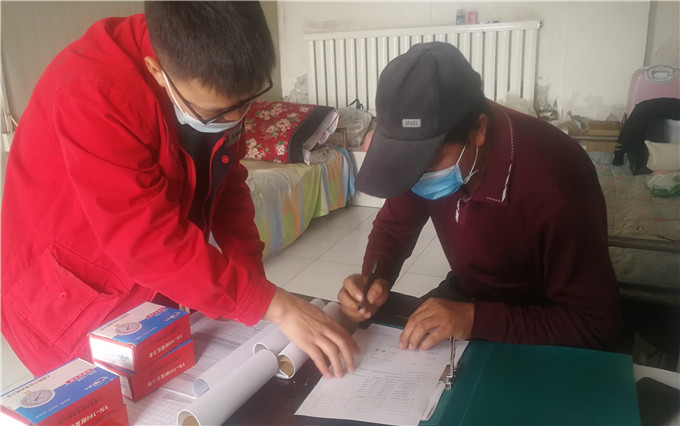 六五四供電分局:推行優(yōu)惠電價政策,助力企業(yè)復(fù)工復(fù)產(chǎn)