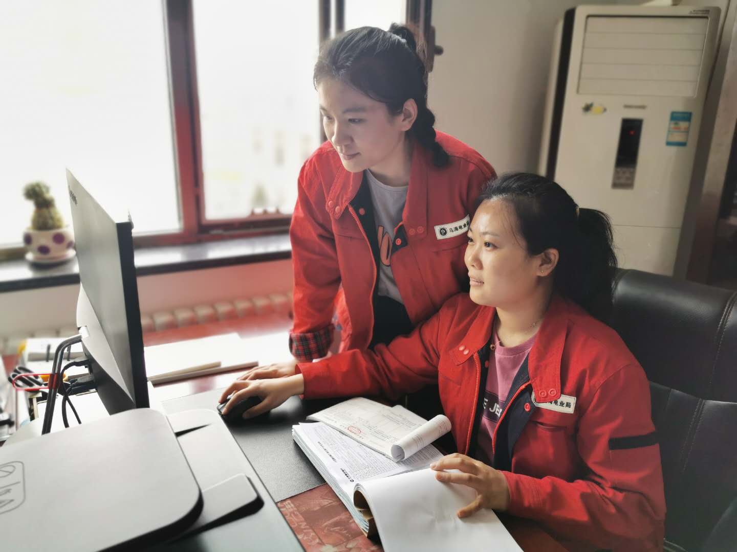 六五四供電分局：做好賬務(wù)自查，規(guī)范電費管理