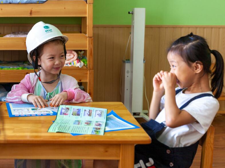 河南滑縣供電干啥:用愛守護(hù)“最美童顏”