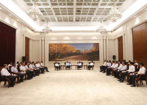 國家電網(wǎng)董事長、黨組書記毛偉明拜會吉林省委書記巴音朝魯、省長景俊海