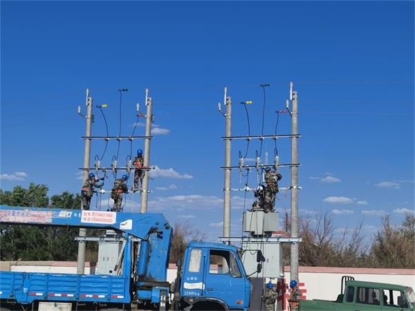 阿拉善電業(yè)局烏力吉供電分局 戍守邊防，電力護(hù)航