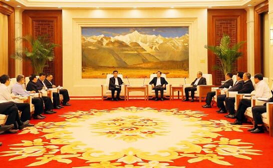 舒印彪拜會云南省委書記陳豪、省長阮成發(fā)