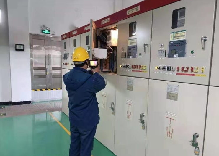 國網(wǎng)慈溪市供電公司用心巡視、及時消缺確保電網(wǎng)安全穩(wěn)定運(yùn)行