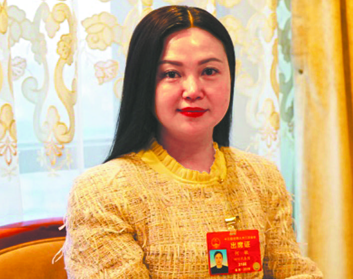 全國(guó)人大代表 何敏:優(yōu)化電力營(yíng)商環(huán)境 服務(wù)革命老區(qū)振興發(fā)展