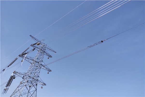 山東智圣~沭河~巨峰500千伏線路工程全面進入架線施工