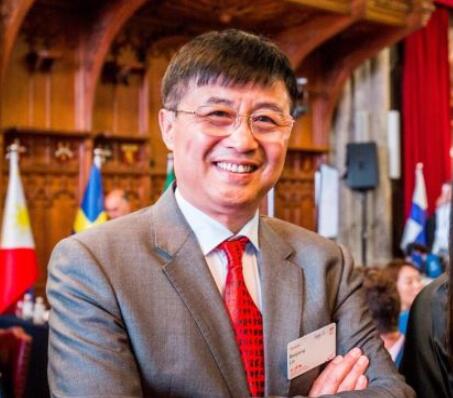 林伯強(qiáng)：實(shí)現(xiàn)碳中和，能源結(jié)構(gòu)調(diào)整能否成功，取決于這兩個(gè)因素