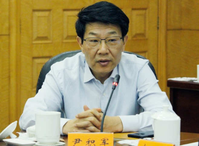 國網(wǎng)浙江省電力有限公司董事長、黨委書記  尹積軍：以“一體四翼”發(fā)展布局落地實(shí)踐 推動(dòng)浙江高質(zhì)量實(shí)現(xiàn)碳達(dá)峰