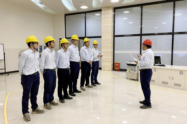 國能(連江)港電有限公司運行部組織開展廠用電中斷應(yīng)急演練