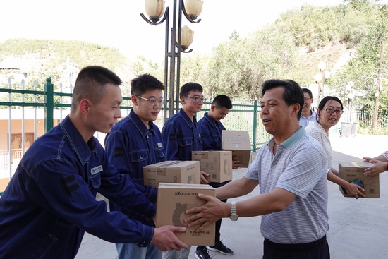 凝“新”聚力！劉家峽水電廠暖心關(guān)愛助“后浪”起航