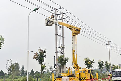 ???????國網(wǎng)東?？h供電公司：強(qiáng)基降損?挖潛增效