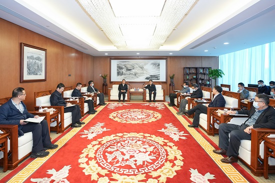 舒印彪鄧建玲會見哈電集團董事長曹志安、總經(jīng)理吳偉章
