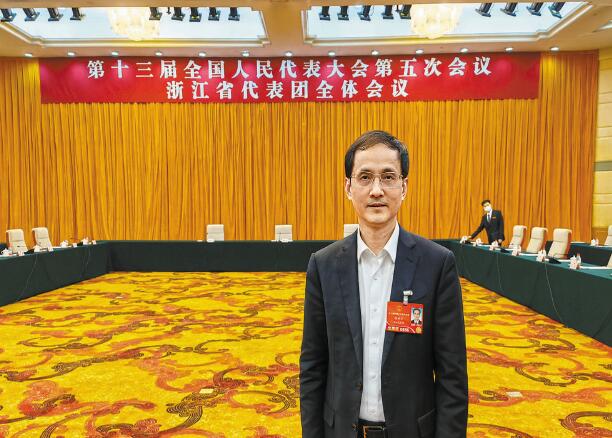 【兩會】電力為打造現(xiàn)代化濱海大都市注入動能——訪全國人大代表、浙江省寧波市經(jīng)濟(jì)和信息化局局長張世方