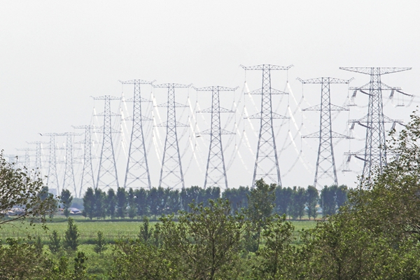國網(wǎng)山東省電力公司發(fā)布“抗疫情、保供電、穩(wěn)經(jīng)濟(jì)、為人民”八項措施