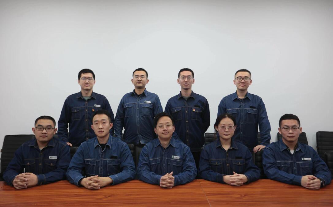 以青春之我，創(chuàng)建青春之電網(wǎng)——記錫林郭勒超高壓通信設(shè)備運(yùn)檢班