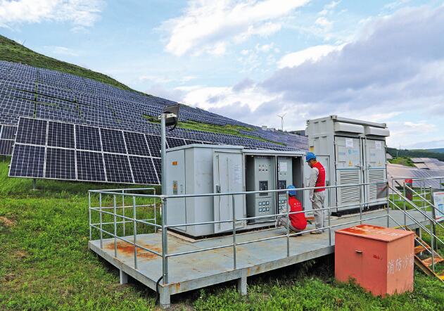 冀北承德供電公司助力塞罕壩生態(tài)能源和諧共贏(yíng)示范區(qū)建設(shè)