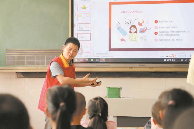 魏錕：用心服務(wù)是起點，客戶滿意是方向