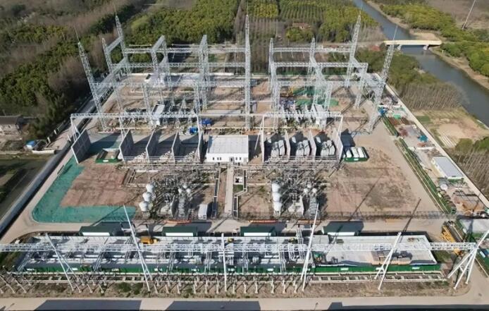 國網(wǎng)上海電力全面推動上海電網(wǎng)建設(shè)向智慧、綠色、低碳方向轉(zhuǎn)變