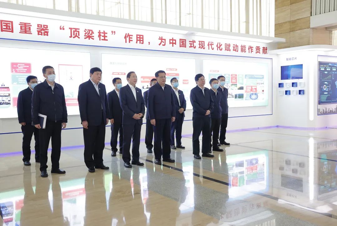 重慶市委書記袁家軍、市長胡衡華與國家電網(wǎng)董事長辛保安、總經(jīng)理張智剛會談