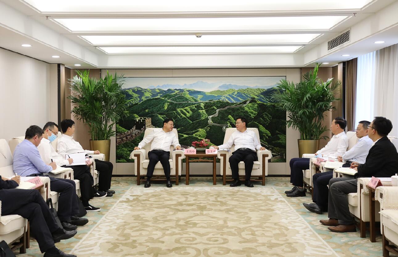 國(guó)資委黨委書記、主任張玉卓會(huì)見廣東省政府主要負(fù)責(zé)同志