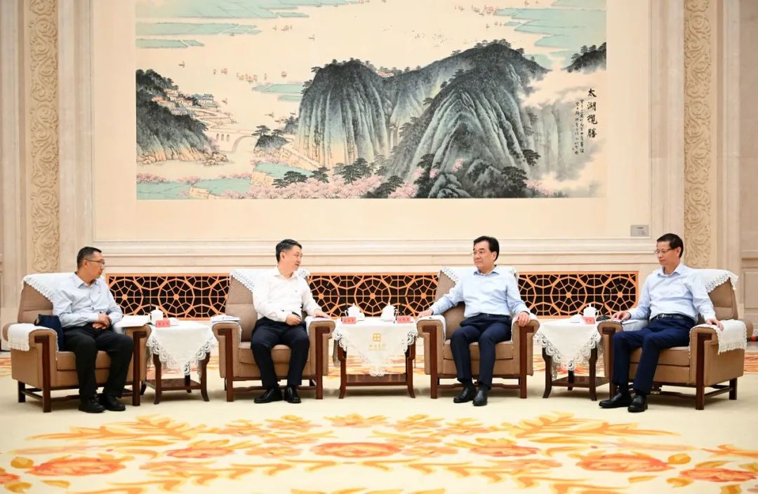 華能集團(tuán)黨組書記、董事長(zhǎng)溫樞剛拜會(huì)江蘇省委書記信長(zhǎng)星、省長(zhǎng)許昆林