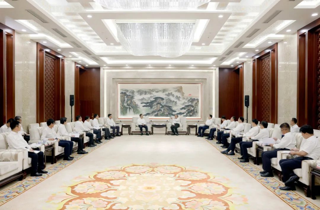 大唐集團(tuán)鄒磊、劉明勝拜會(huì)山東省委書(shū)記林武、省長(zhǎng)周乃翔