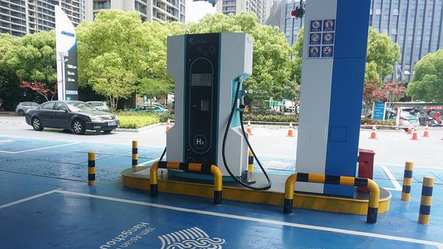 加快培育氫燃料電池汽車產(chǎn)業(yè)，浙江超前布局加氫站建設(shè)