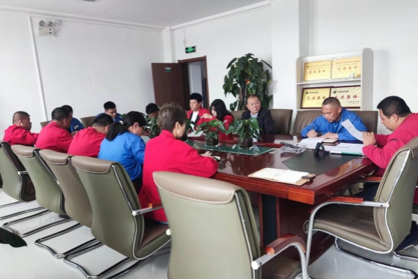 內蒙古電力集團烏海千里山供電公司：對標新細則，完成班組定級工作