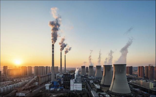 爭議容量電價(jià)：煤電吃上“低?！保珓e想過“小康”生活