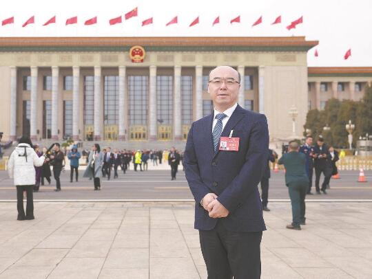 【兩會好聲音】全國人大代表，國網(wǎng)山東公司董事長、黨委書記 王志偉：推動新能源高質(zhì)量發(fā)展 助力美麗中國建設