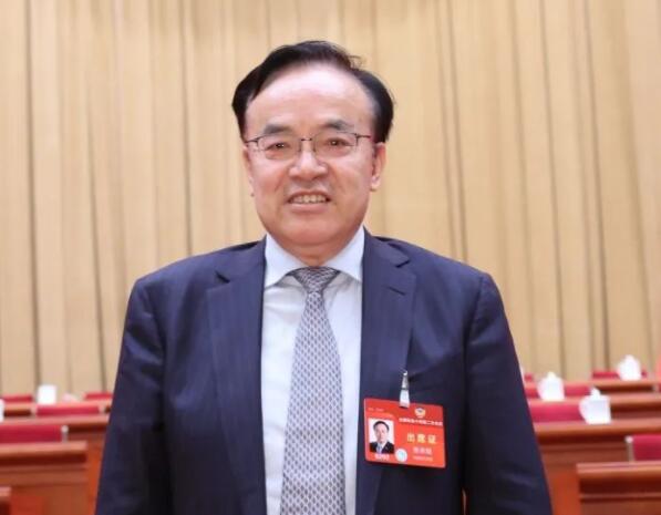 全國政協(xié)常委張來斌：系統(tǒng)思維引領(lǐng)能源轉(zhuǎn)型與安全，確保“雙碳”目標(biāo)順利實現(xiàn)