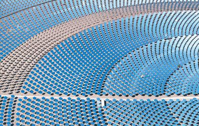 技術(shù)引領(lǐng)，中國(guó)光伏連續(xù)“破紀(jì)錄”(能源轉(zhuǎn)型看中國(guó)④)