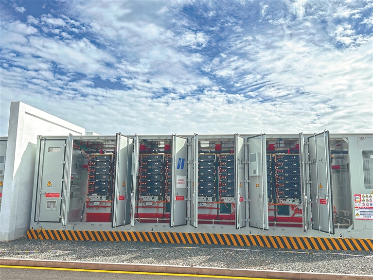 巔峰蓄能 探訪全球海拔最高、規(guī)模最大高壓直掛儲(chǔ)能電站