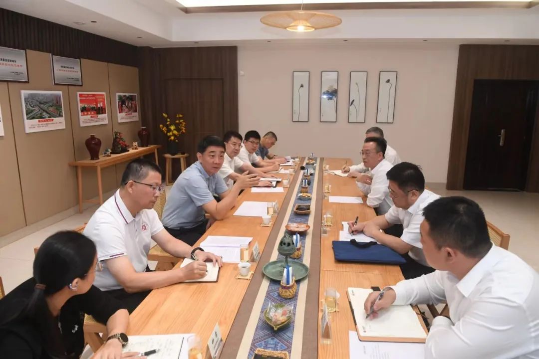 國(guó)家能源集團(tuán)廣西公司黨委書記、董事長(zhǎng)李富軍拜會(huì)玉林市主要領(lǐng)導(dǎo)