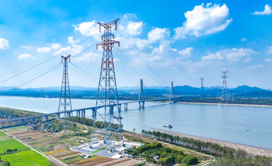 阿勒泰的綠，毫秒級(jí)“閃送”