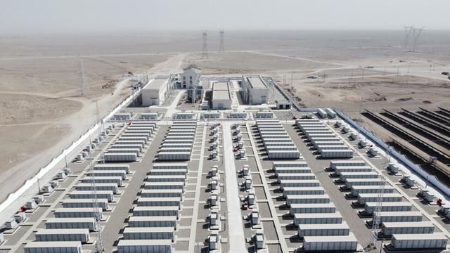 廣東儲(chǔ)能“走出去”：“萬(wàn)億藍(lán)?！币院巍疤越稹?