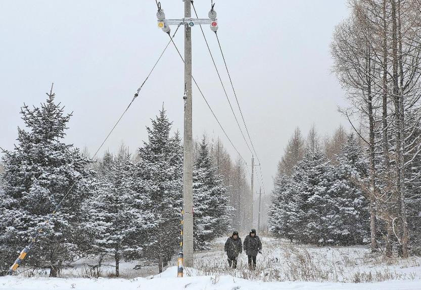 蒙東根河零下26攝氏度，穿越林區(qū)去特巡