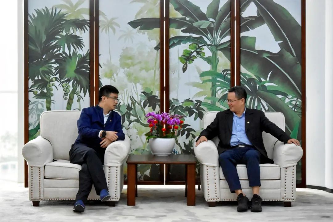 國電投海南公司黨委副書記、總經(jīng)理劉波濤拜訪大唐海南公司黨委書記、董事長王俊啟