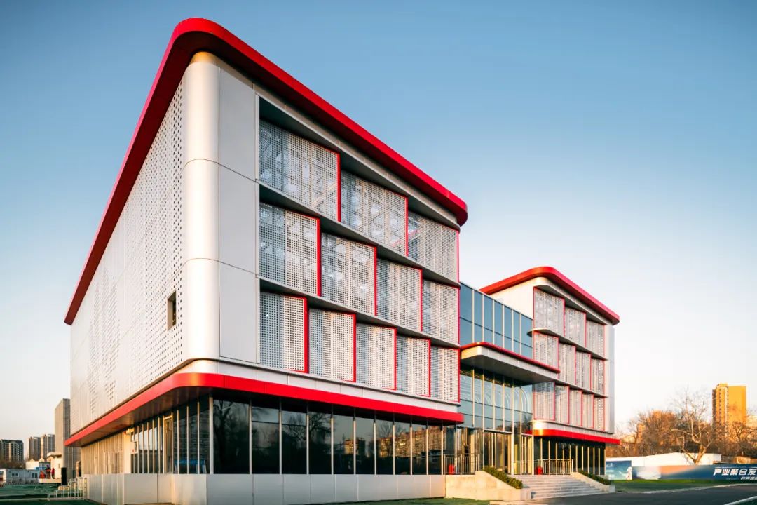 天津智算中心：打造AI算力高地，探索數(shù)字經(jīng)濟的“津門模式”