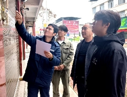 湖北通城：供電員工上門，解惑用戶“多扣”電費(fèi)之謎